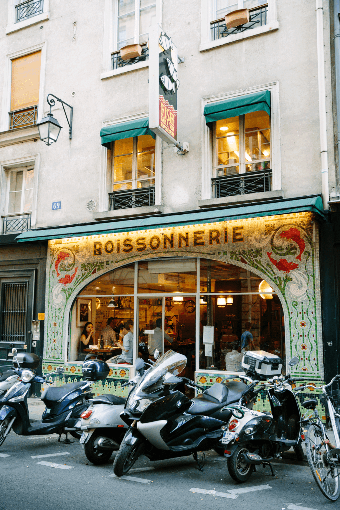 restaurant in latin quarter 