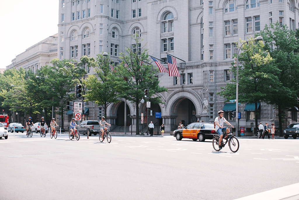 group biking to work in washington d.c.