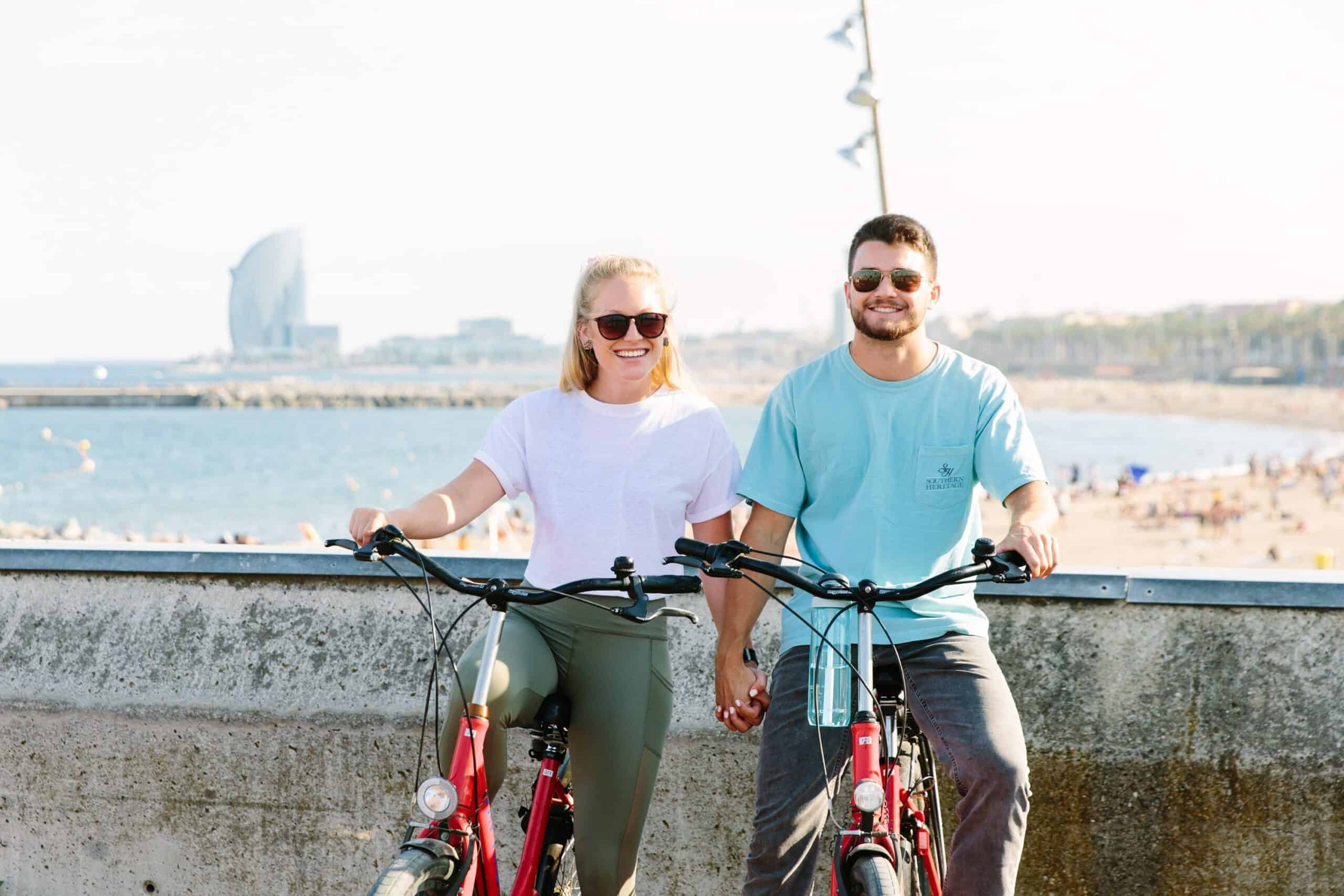 barcelona tourist city bikes