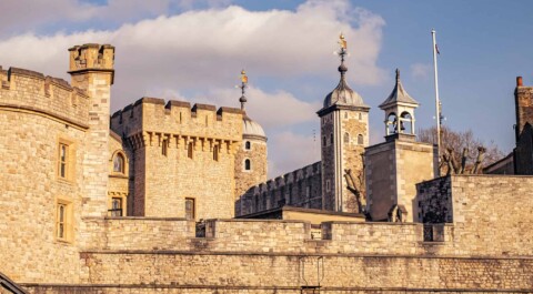 London, Alone With The Crown Jewels Vip Tower Of London Tour, Hero Sliders, Alone-With-The-Crown-Jewels-Vip-Tower-Of-London-Tour-Hero-Slider-Medium.