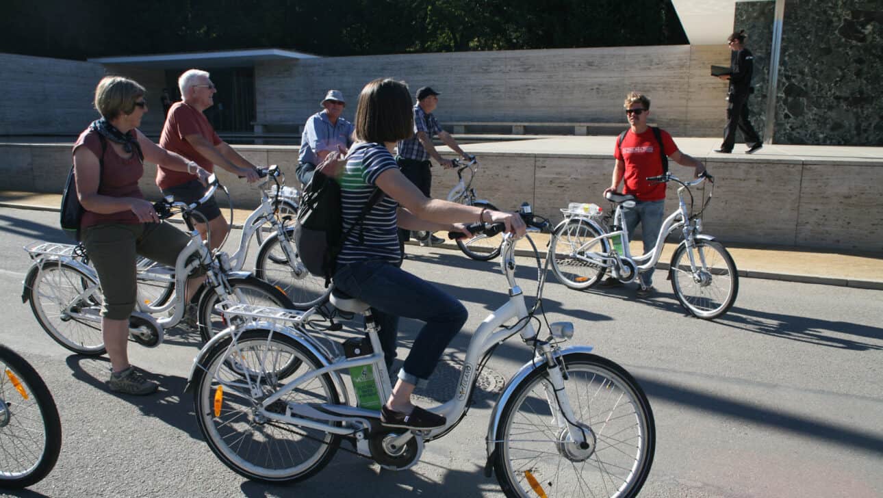 Barcelona, Electric Bike Tour, Highlights, Barcelona-Electric-Bike-Tour-Mils-Van-Der-House.