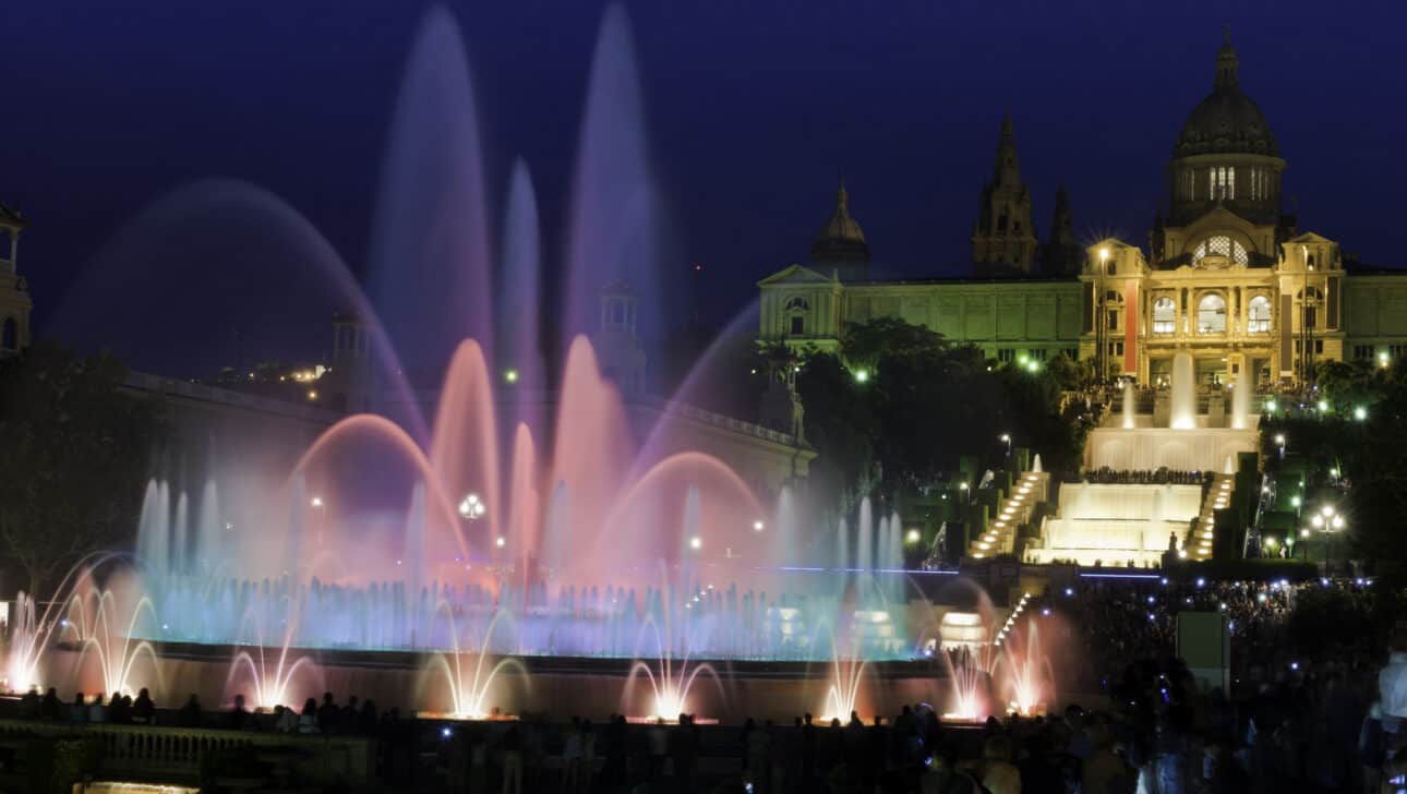 Barcelona, Night Bike Tour, Highlights, Barcelona-Night-Bike-Tour-Museu-Nacional-D-Art-De-Catalunya.