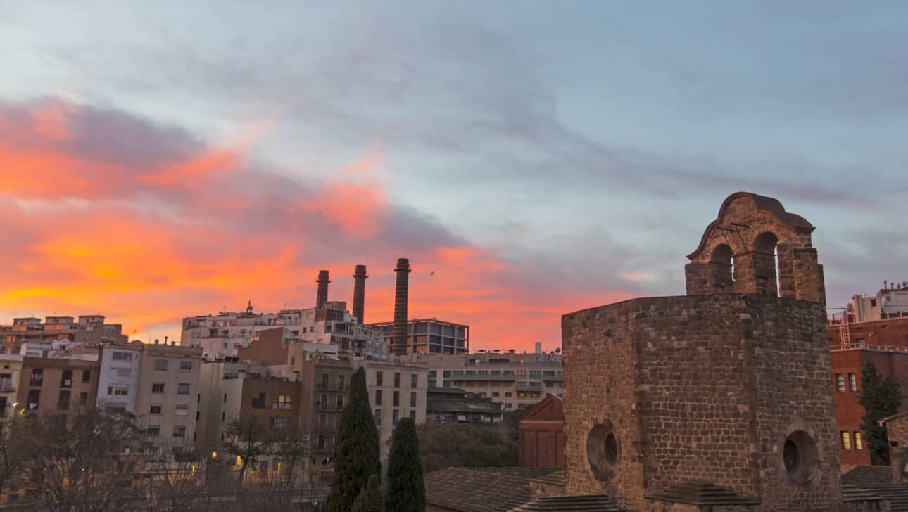 Barcelona, Night Bike Tour, Highlights, Barcelona-Night-Bike-Tour-Sant-Pau-Del-Camp.