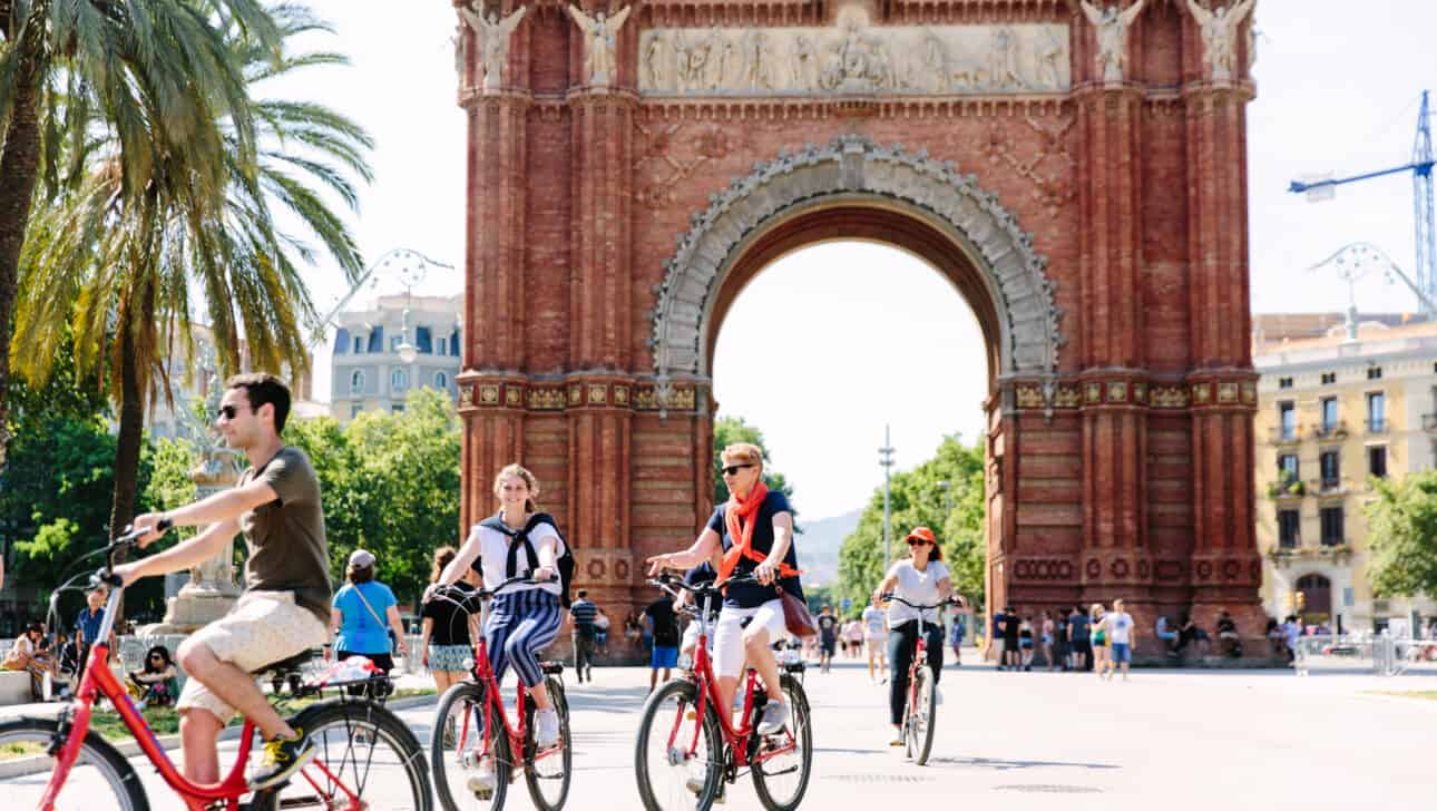 Barcelona, Private Bike, Highlights, Barcelona-Private-Bike-Arc-De-Triomf.