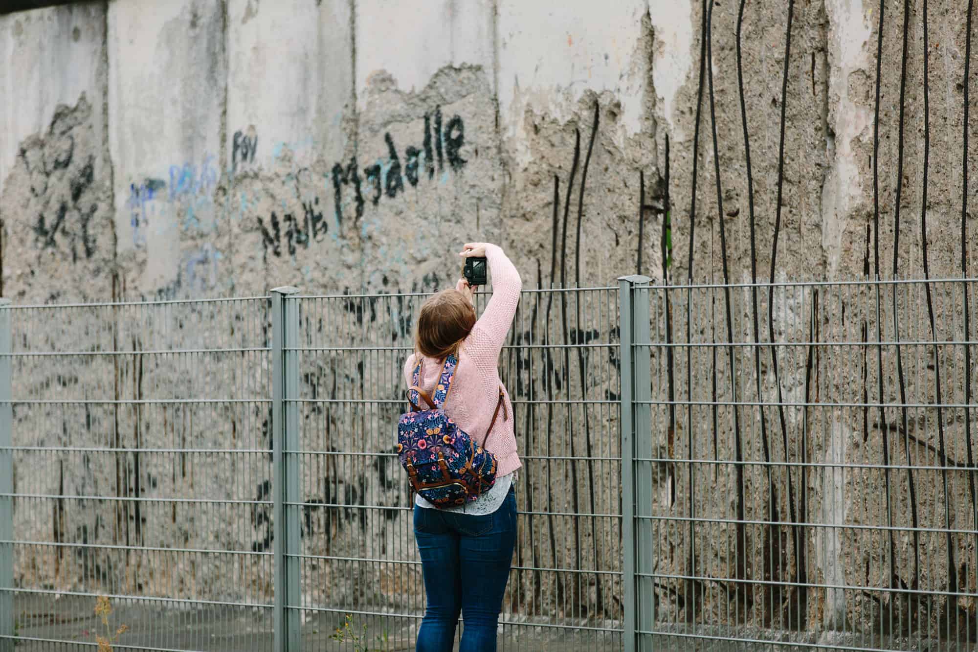 Berlin, Attractions Archive, Berlin-Berlin-Wall.
