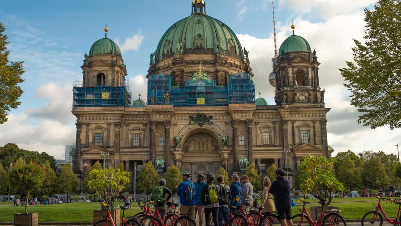 Berlin, City Bike Tour, Highlights, Berlin-City-Bike-Tour-City-Tour-Berlin-Cathedral.