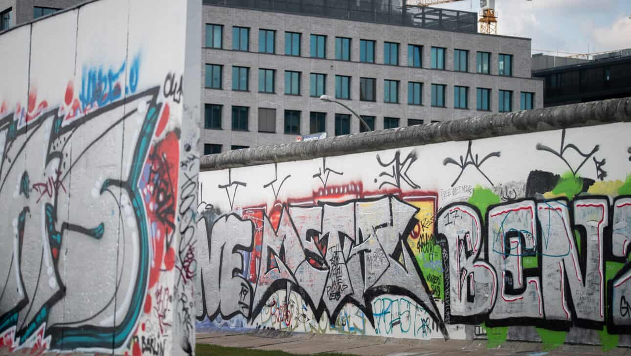 Berlin, City Bike Tour, Highlights, Berlin-City-Bike-Tour-City-Tour-Berlin-Wall.