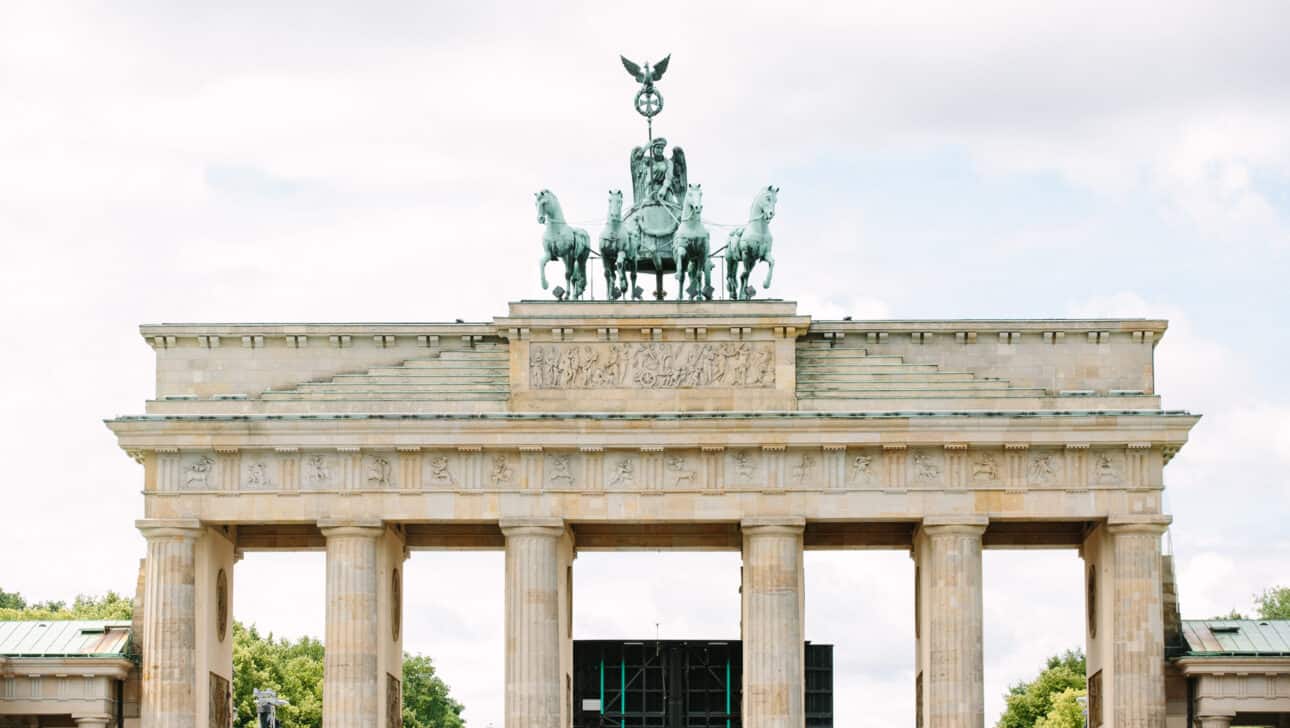 Berlin, City Bike Tour, Highlights, Berlin-City-Bike-Tour-City-Tour-Brandenburg-Gate3.