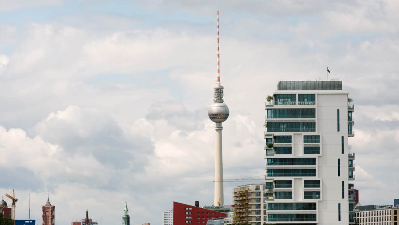 Berlin, City Segway Tour, Highlights, Berlin-City-Segway-Tour-City-Segway-Alexanderplatz.