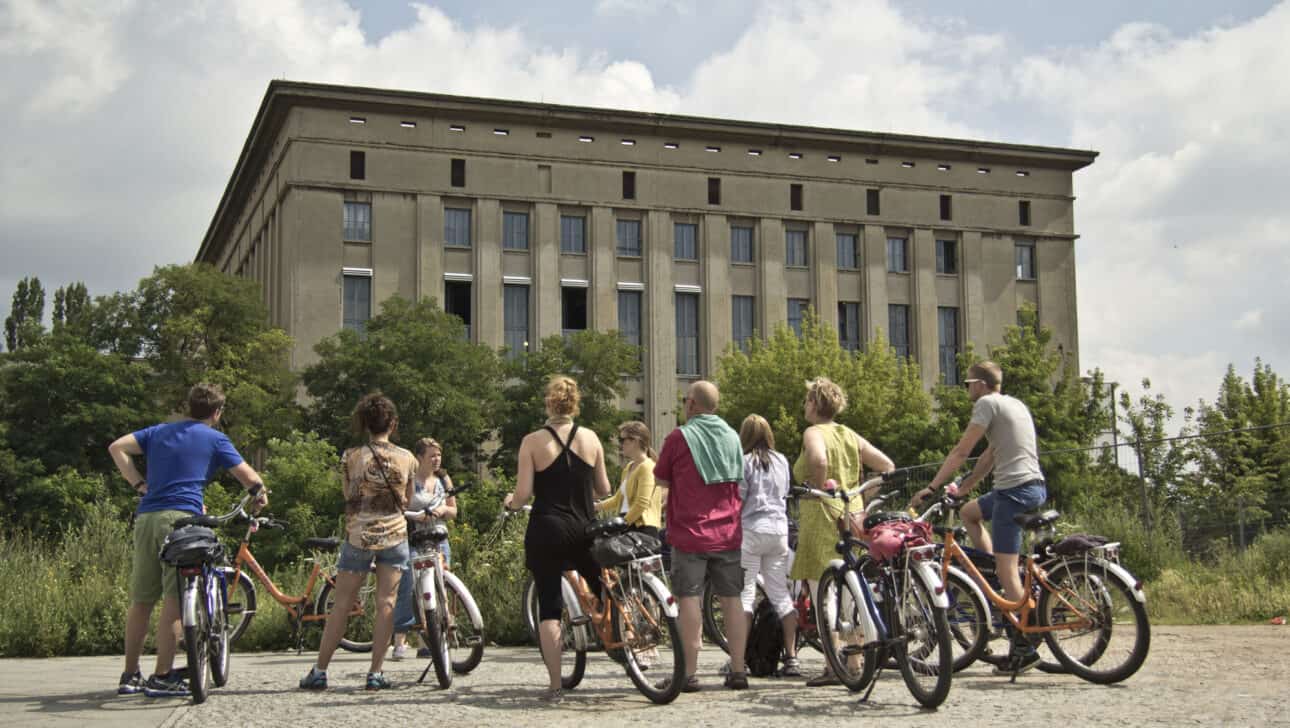 Berlin, Night Bike Tour, Highlights, Berlin-Night-Bike-Tour-Night-Bike-Tour-Berghain1.