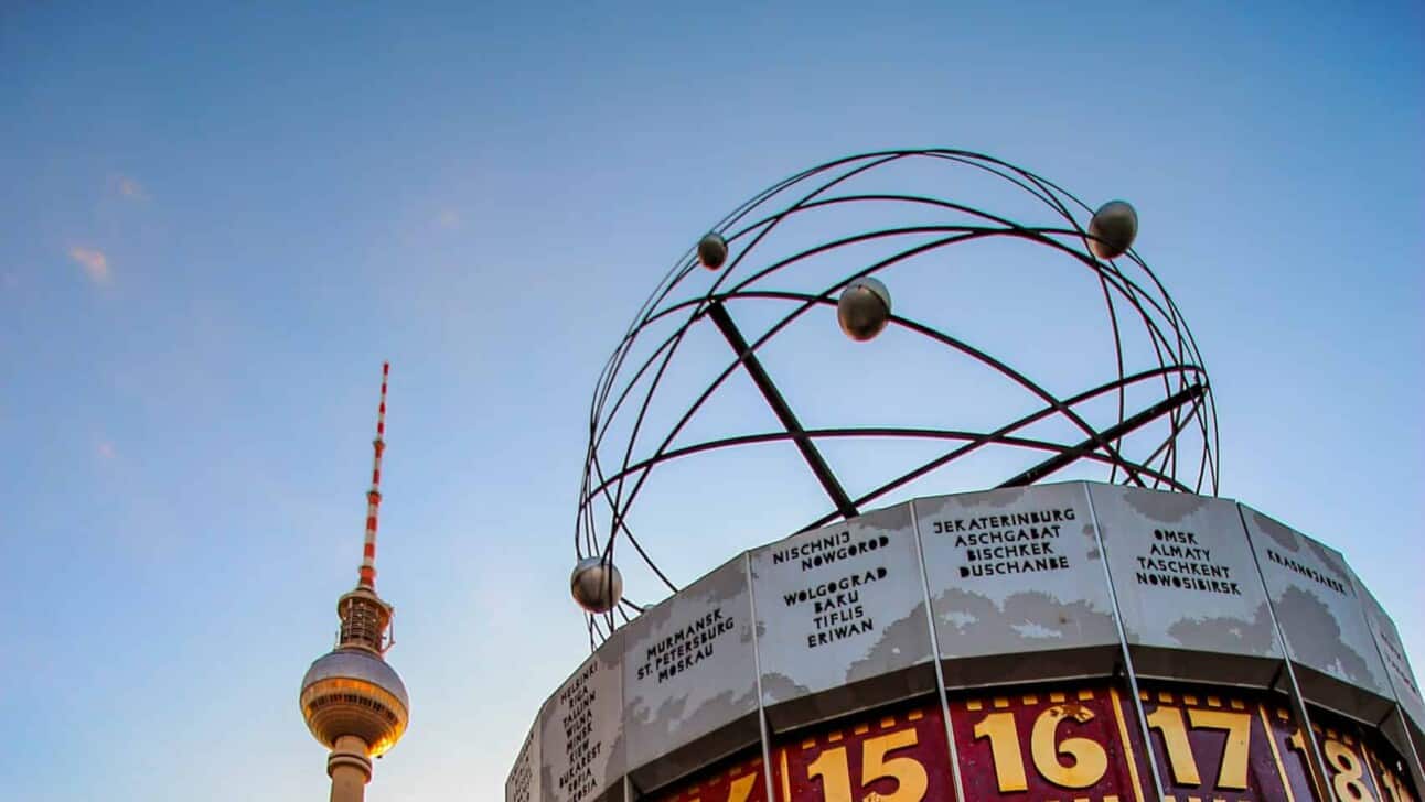 Berlin, Night Bike Tour, Highlights, Berlin-Night-Bike-Tour-Night-Bike-Tour-Tv-Tower-And-Weltzeituhr2.