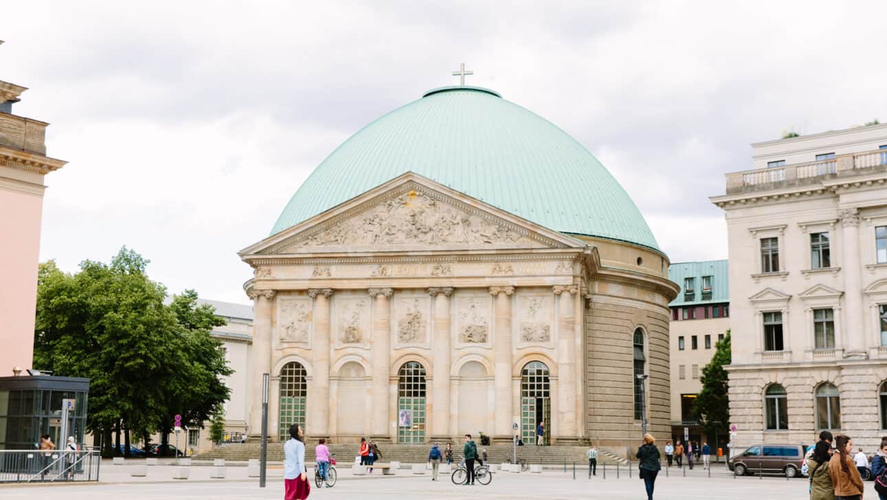 Berlin, Private City Tour, Highlights, Berlin-Private-City-Tour-Pcity-Tour-Bebelplatz.