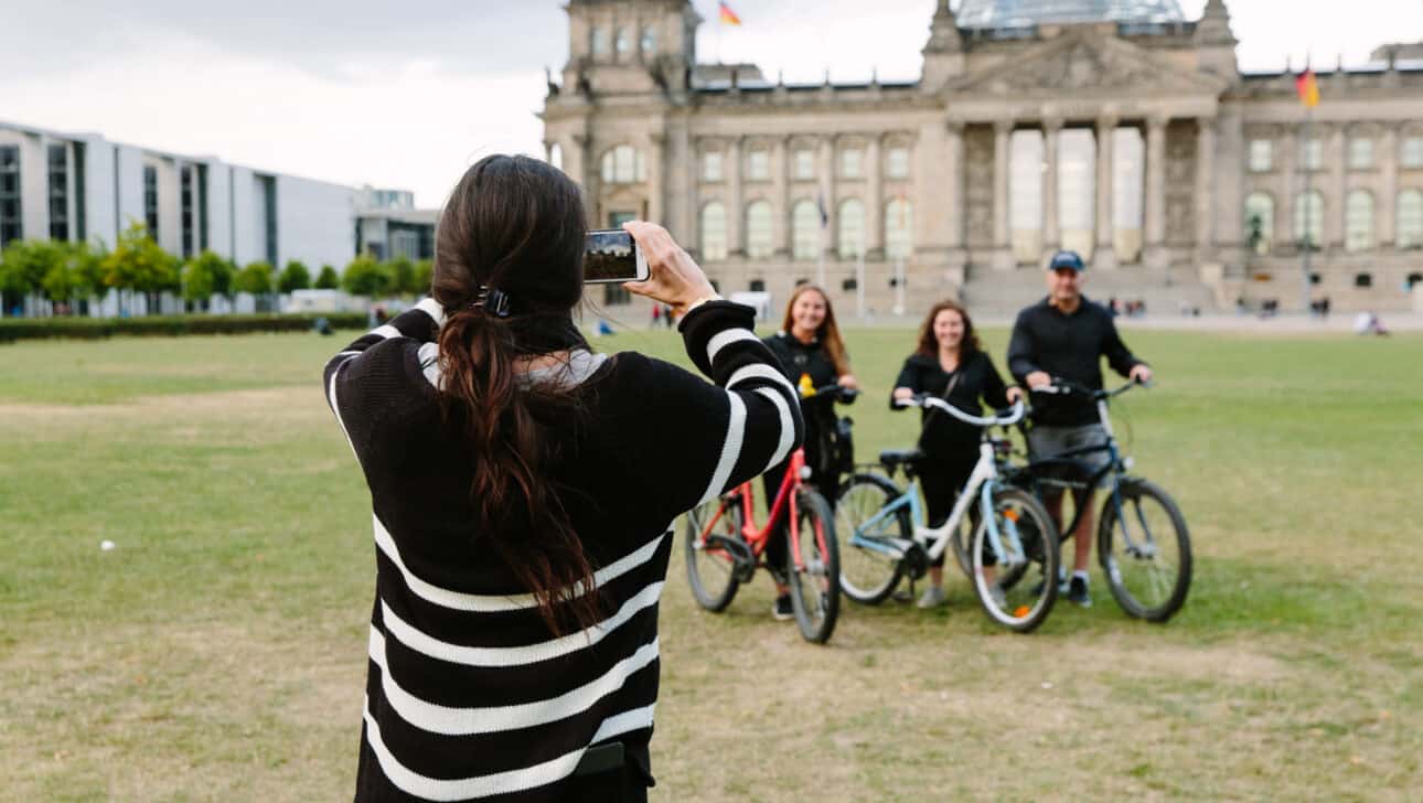 Berlin, Attractions, Reichstag, Berlin-Reichstag-Slider1.