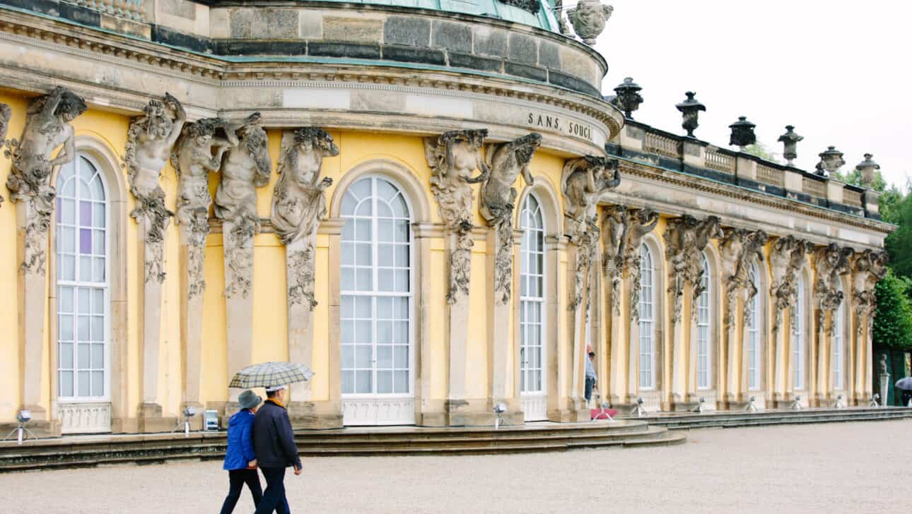 Berlin, Attractions, Sansoucci Palace, Berlin-Sansoucci-Palace-Slider1.