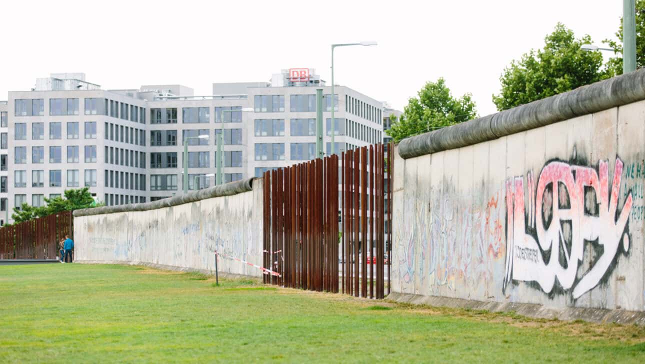 Berlin, Attractions, Berlin Wall, Berlin-Wall-Slider2.