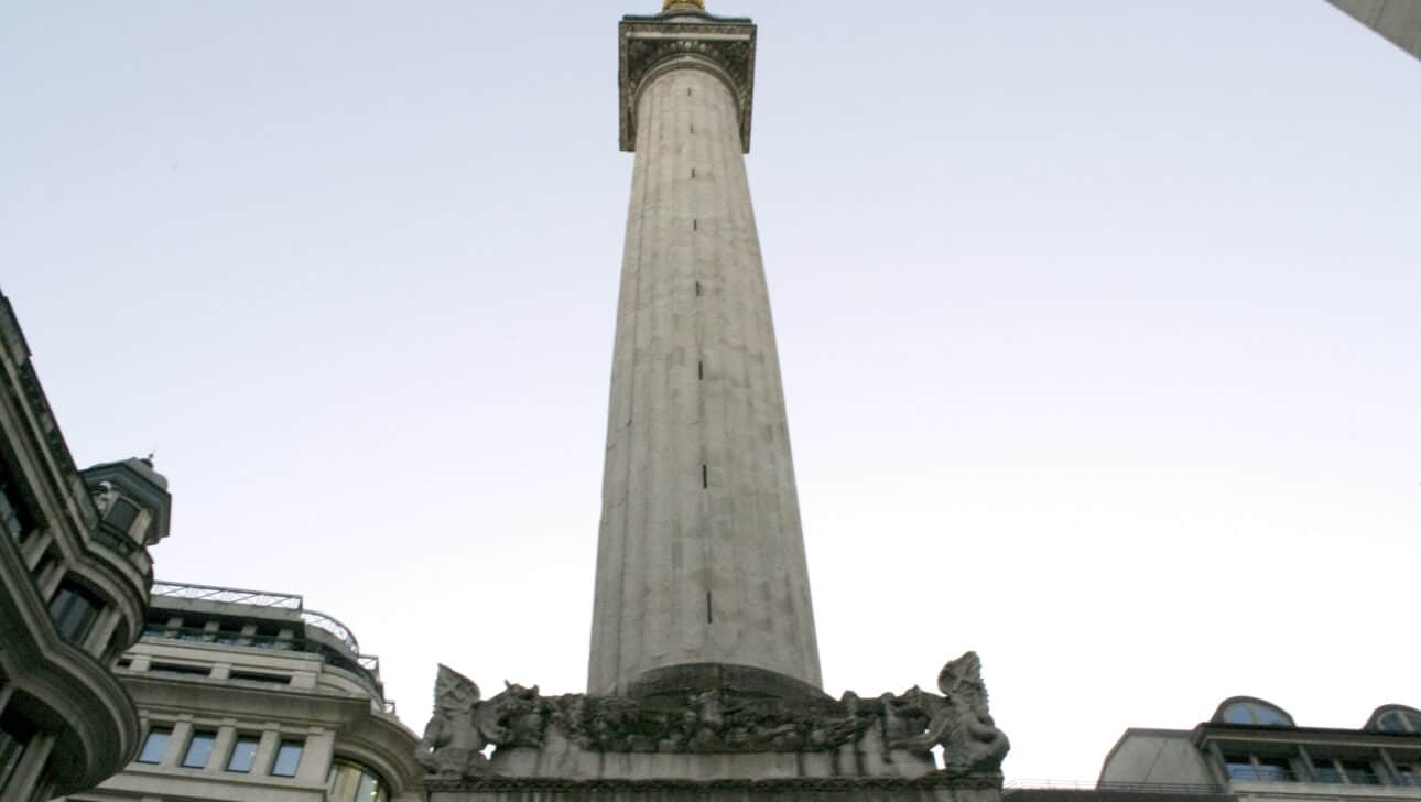 London, River Thames Bike Tour, Highlights, London-River-Thames-Bike-Tour-The-Monument.