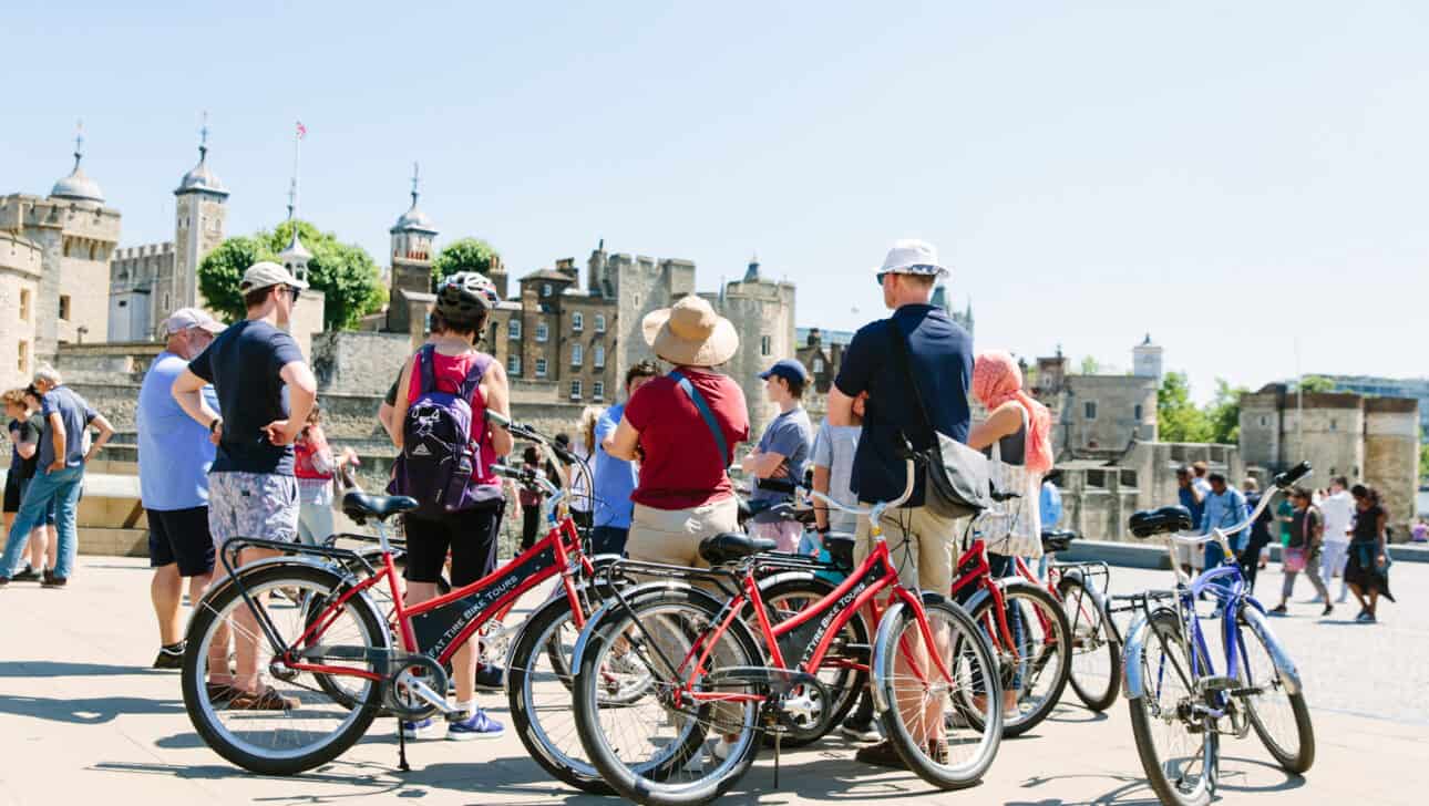 London, River Thames Bike Tour, Highlights, London-River-Thames-Bike-Tour-The-Tower-Of-London.