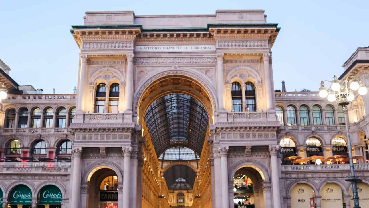 Milan, Attractions, Galleria Vittorio Emanuele, Milan-Galleria-Vittorio-Emanuele-Slider2.