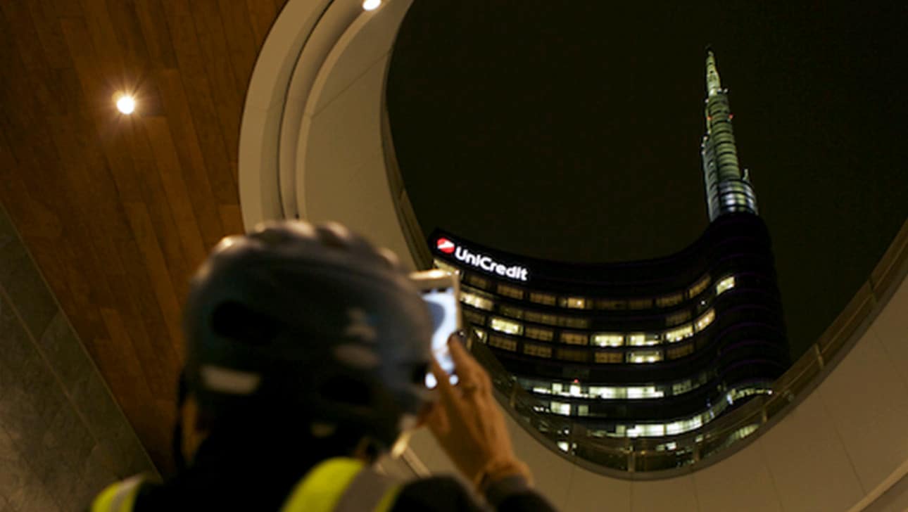 Milan, Night Segway, Highlights, Milan-Night-Segway-Unicredit-Tower.Png.