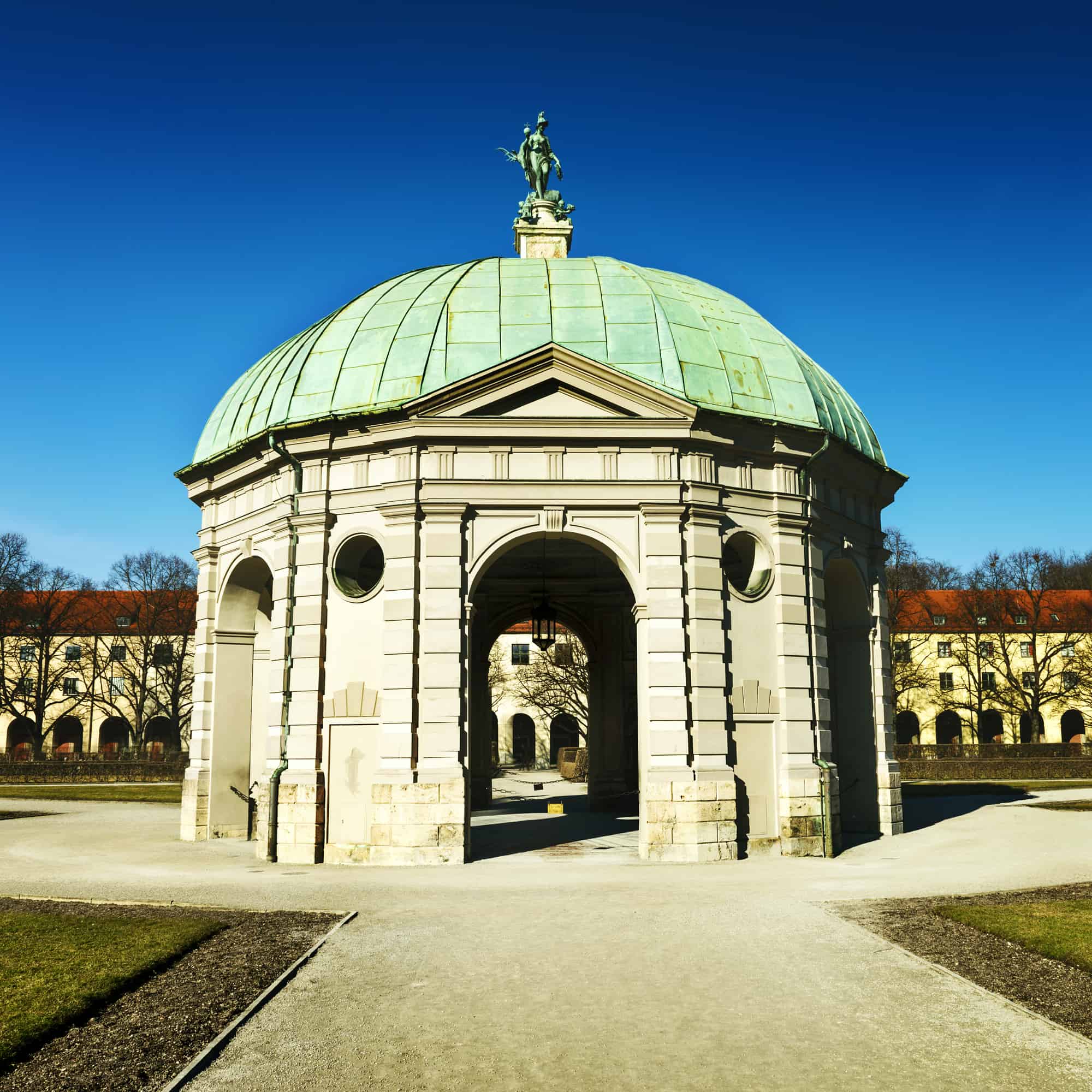 Munich, Attractions Archive, Munich-Attractions-Hofgarten.