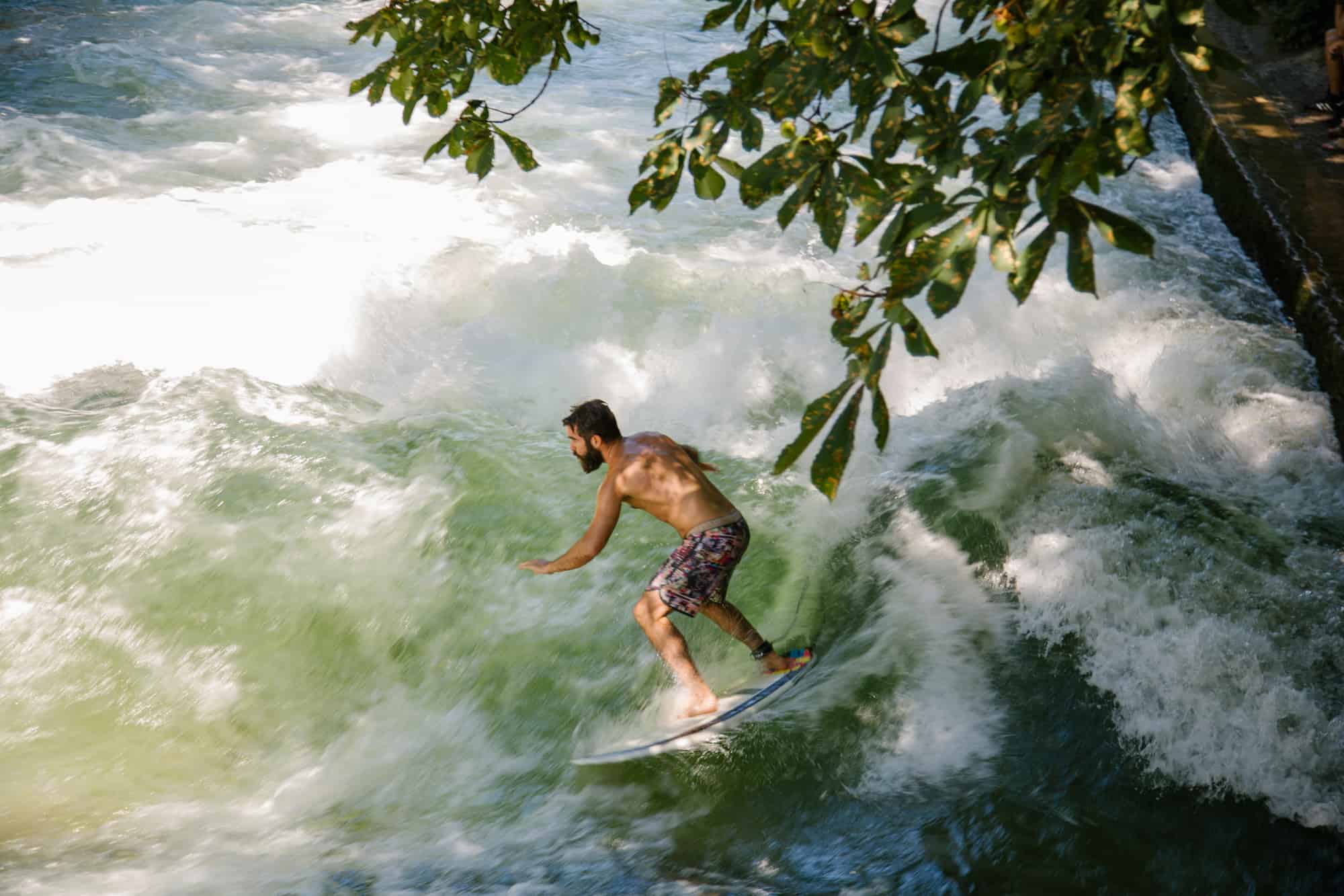 Munich, Attractions, Eisbach Surfers, Munich-Eisbach-Surfers-Slider4.