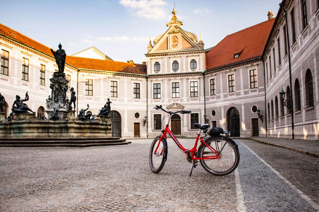 Munich, Night Bike Tour, Hero Slider, Munich-Night-Bike-Tour-Hero-Slider-Medium3.