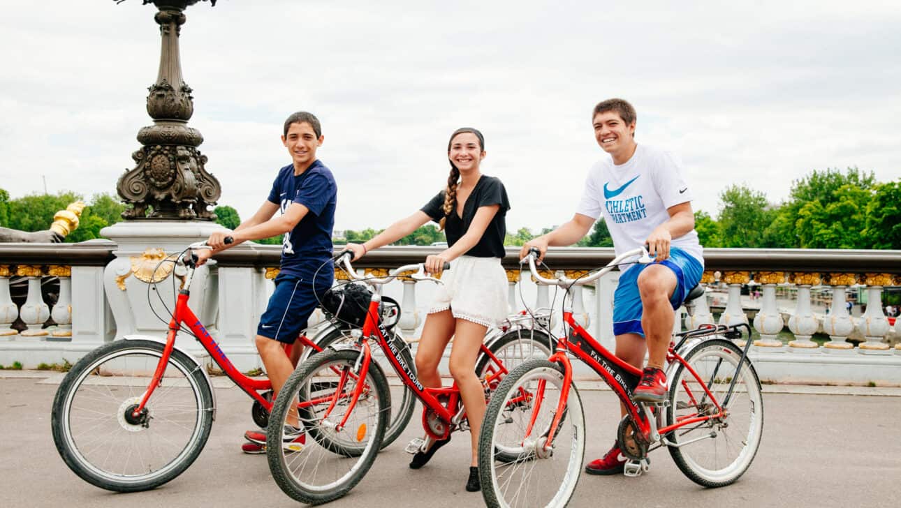 Paris, Paris Bike Tours, Paris Combo, Highlights, Paris-Bike-Tours-Paris-Combo-Combo-Alexandre-Iii.