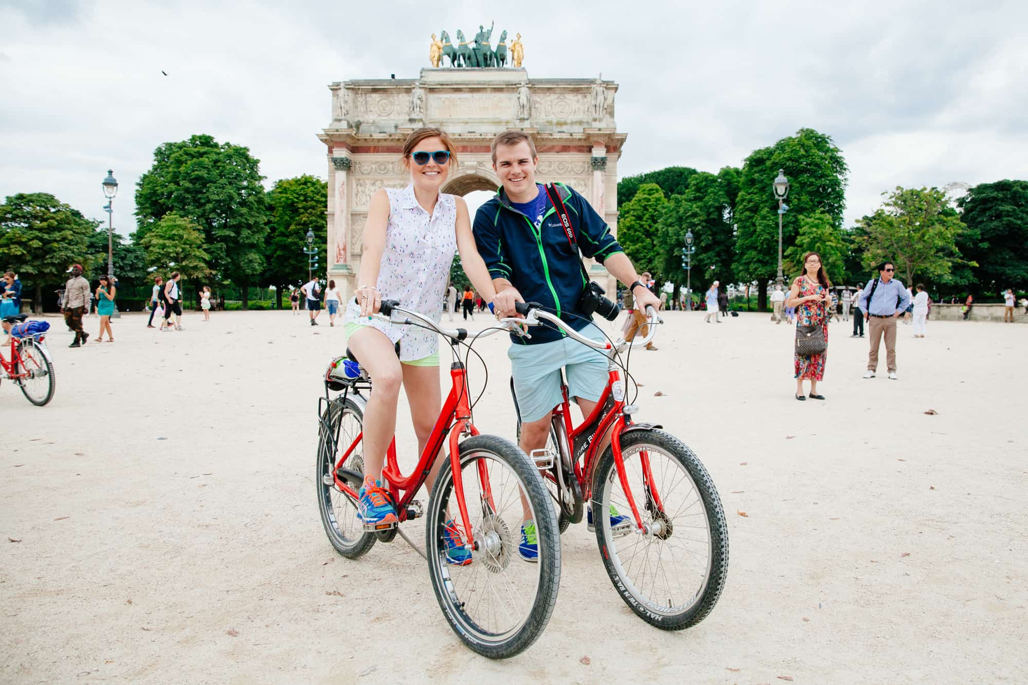 Paris, Paris Bike Tours, Paris Day Bike Tour, Hero Slider, Paris-Bike-Tours-Paris-Day-Bike-Tour-Paris-Daybike-Heroslider3-Medium.