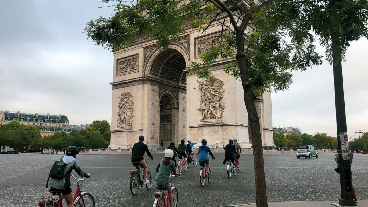 Paris, Paris Bike Tours, Paris Tour De France Ride, Highlights, Paris-Bike-Tours-Paris-Tour-De-France-Ride-Tdf-Arc-De-Triomphe.