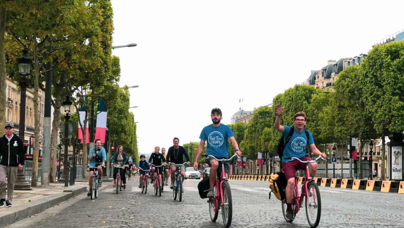 Paris, Paris Bike Tours, Paris Tour De France Ride, Highlights, Paris-Bike-Tours-Paris-Tour-De-France-Ride-Tdf-Champs-Elysees.