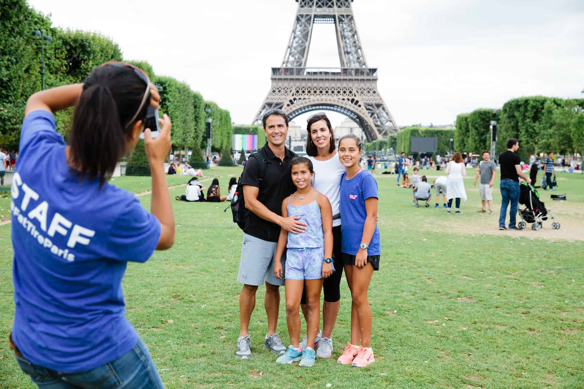 Paris, Paris Bike Tours, Tour De Paris En Bici En Espanol, Highlights, Paris-Bike-Tours-Tour-De-Paris-En-Bici-En-Espanol-Eiffel-Tower.