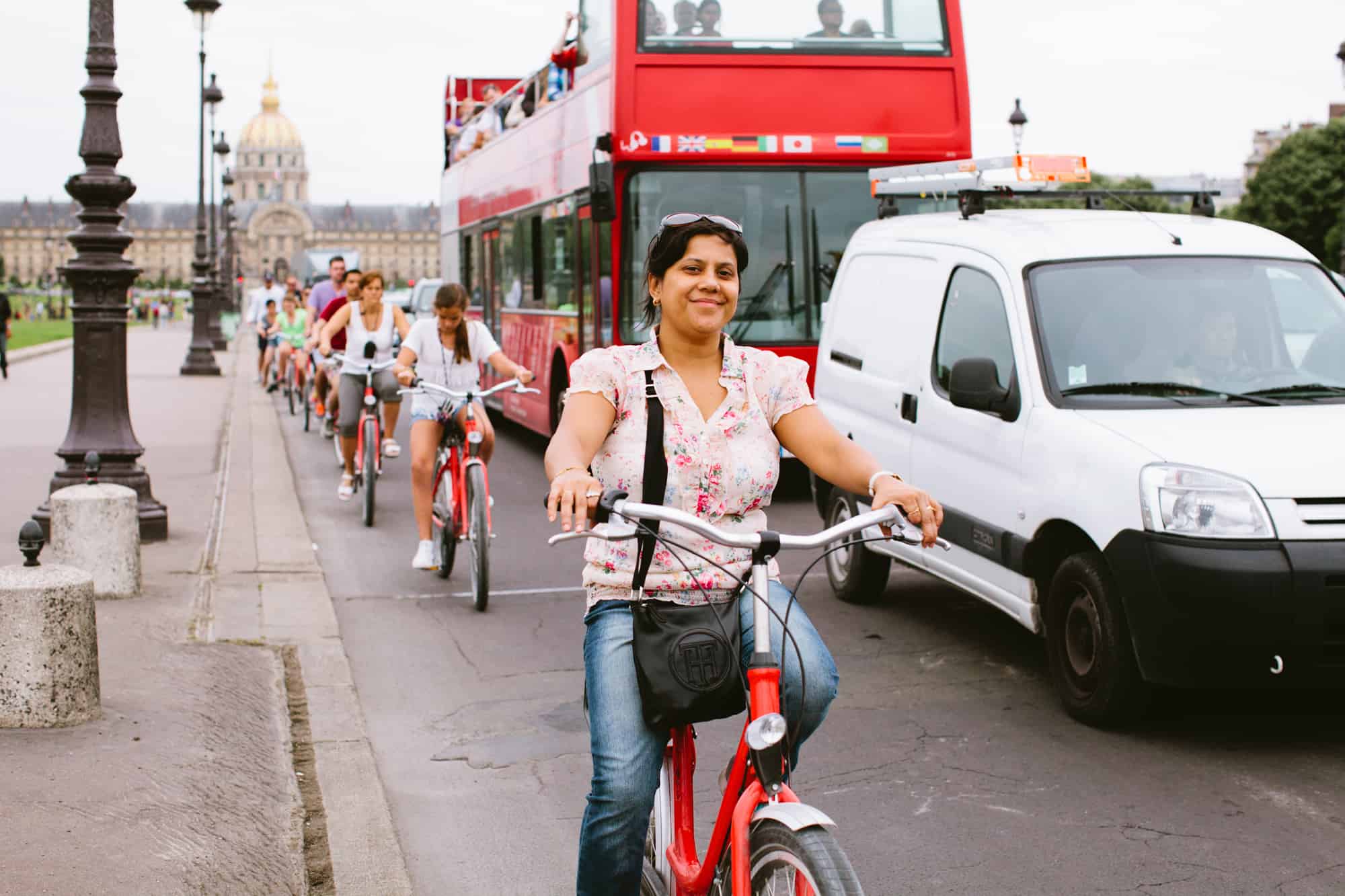 Paris, Paris Bike Tours, Tour De Paris En Bici En Espanol, Hero Sliders, Paris-Bike-Tours-Tour-De-Paris-En-Bici-En-Espanol-Hero-Slider-2-Medium.