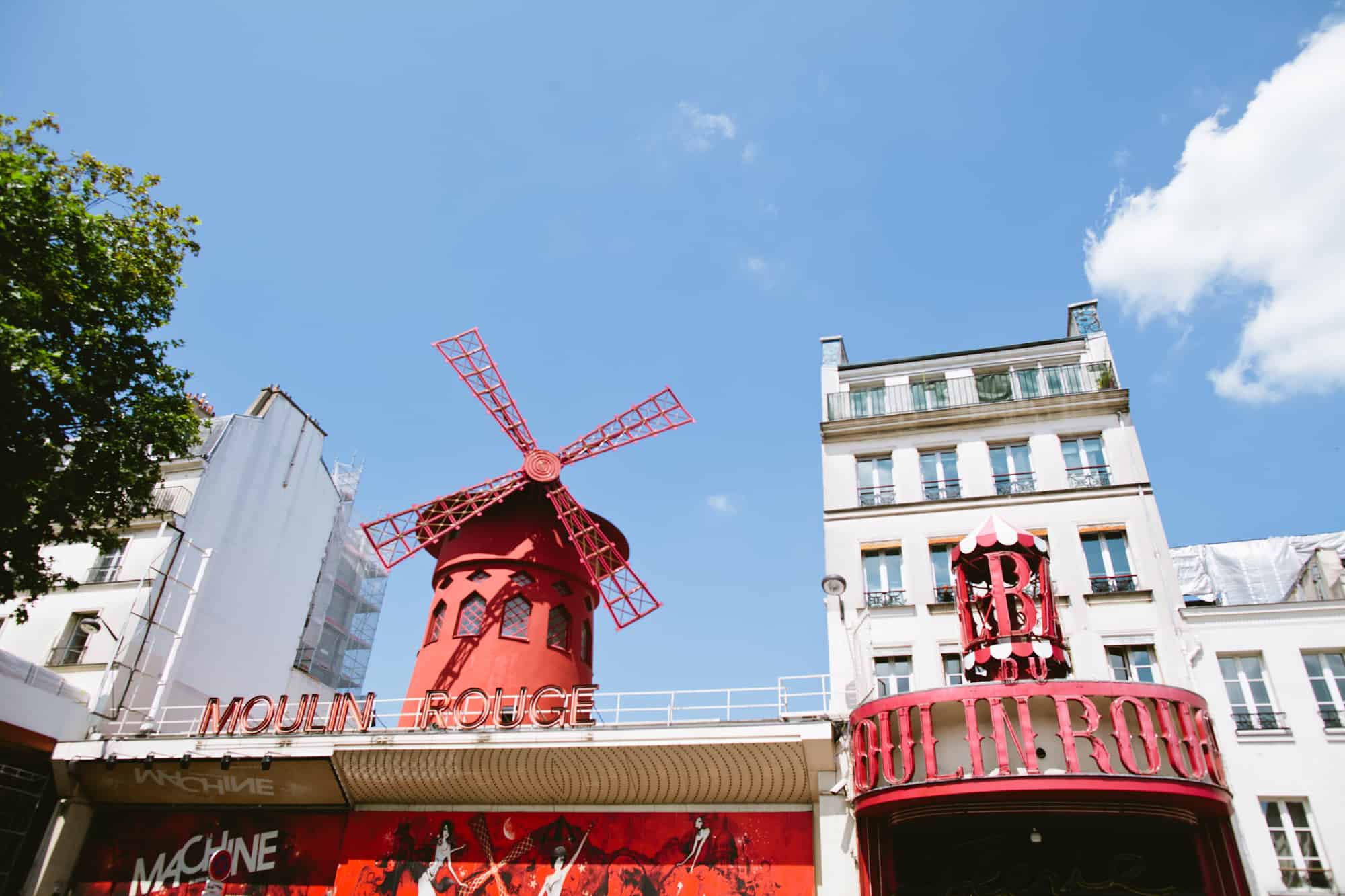 Paris, Attractions, Montmartre, Paris-Montmartre-Slider6.