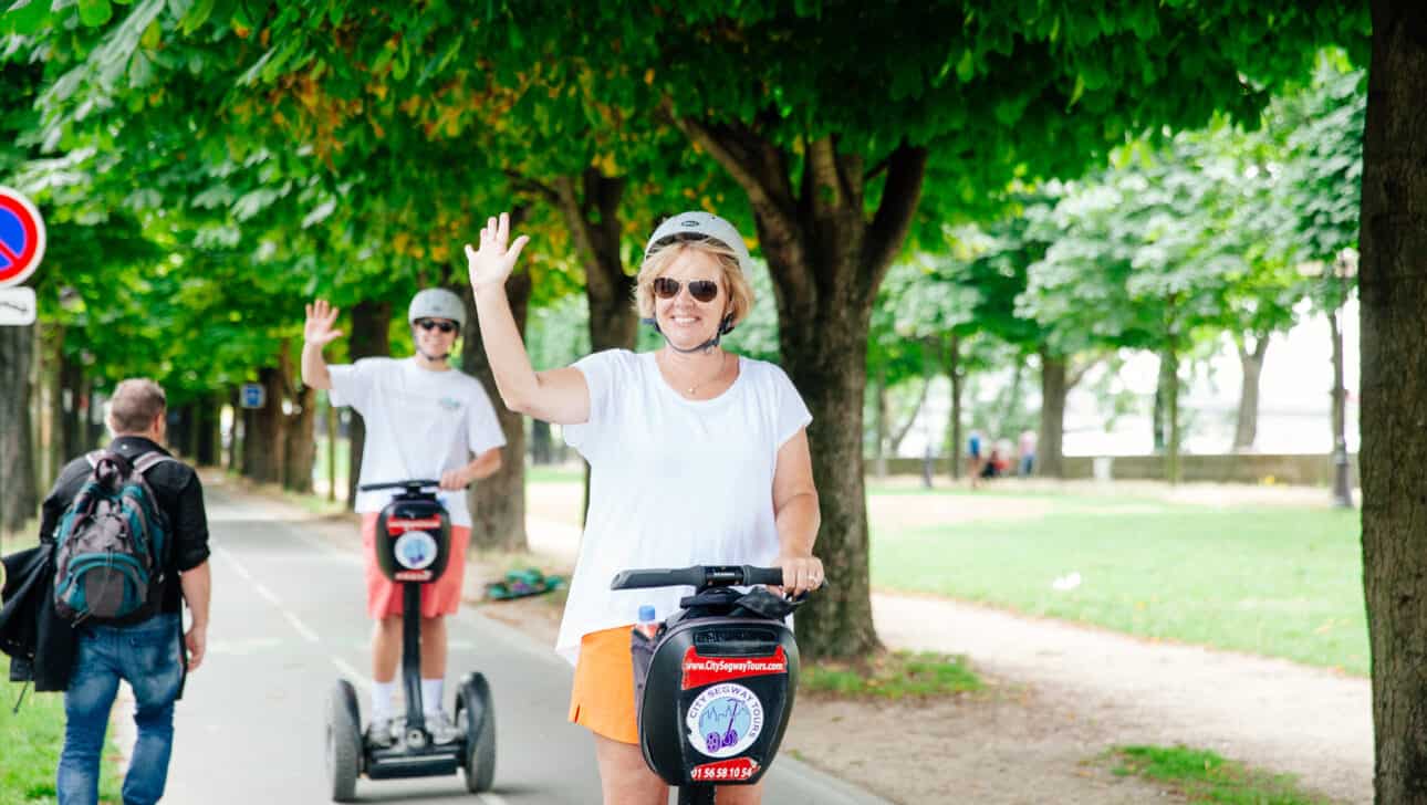 Paris, Paris Segway Tours, Segway, Hero Sliders, Paris-Segway-Tours-Segway-Hero-Medium2.