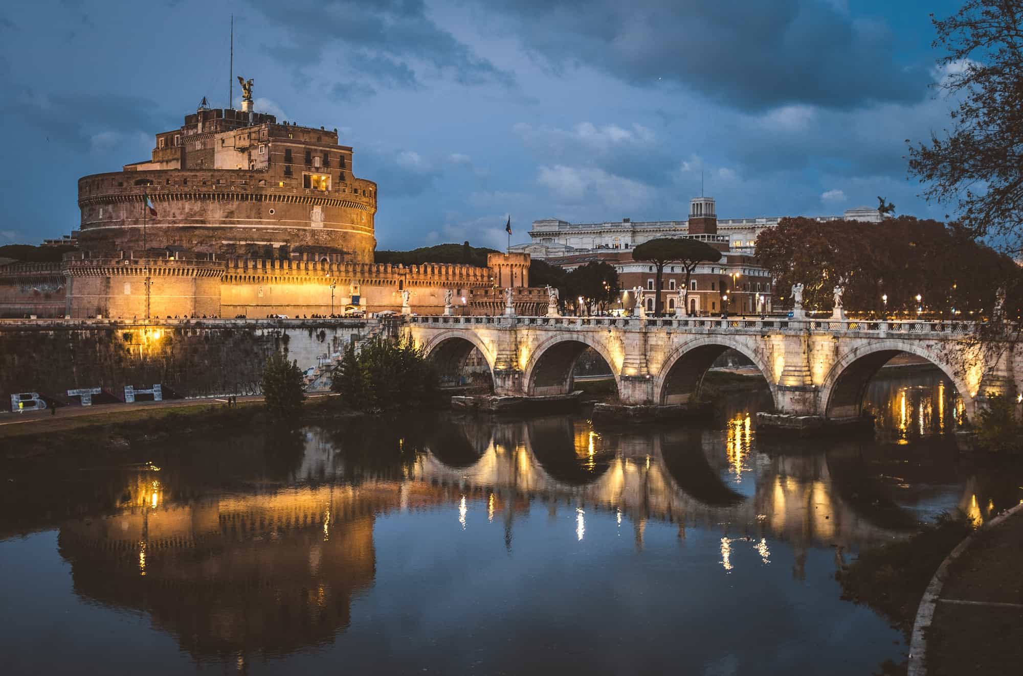 Rome, Night Bike, Hero Sliders, Rome-Night-Bike-Hero-Slider-2-Large.