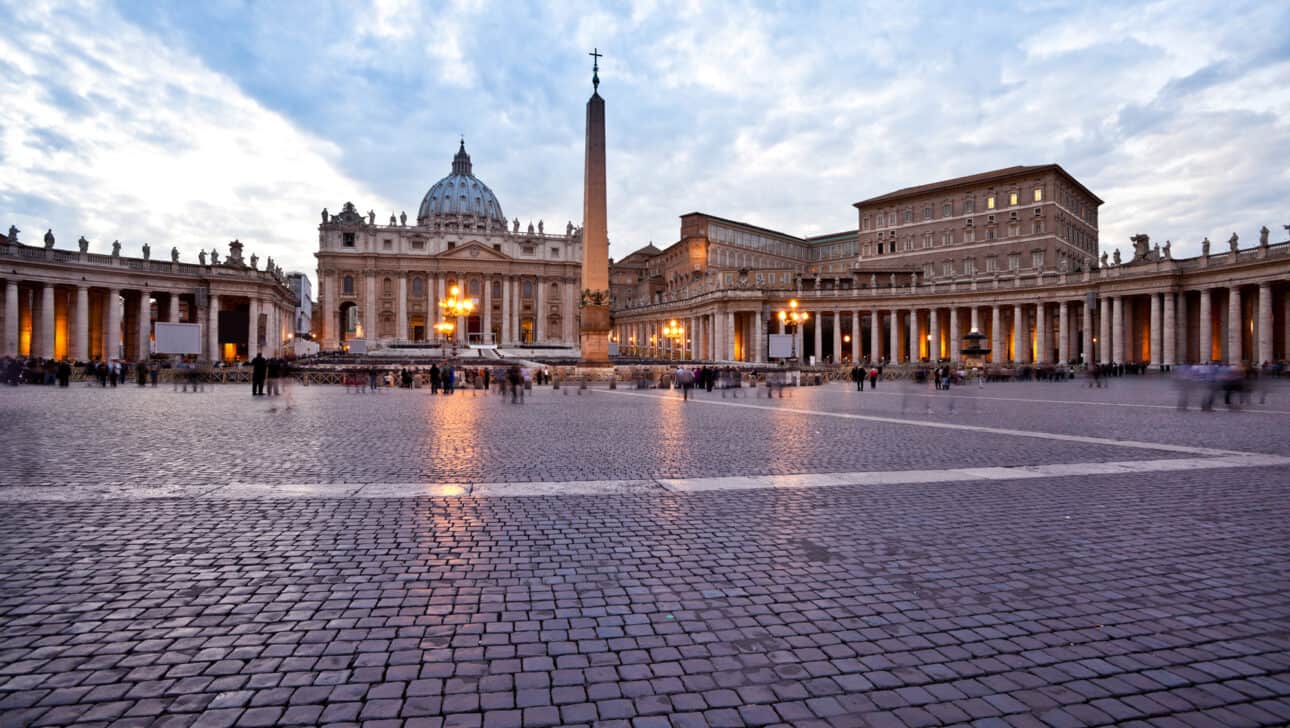 Rome, Night Bike, Highlights, Rome-Night-Bike-Piazza-Di-San-Pietro.