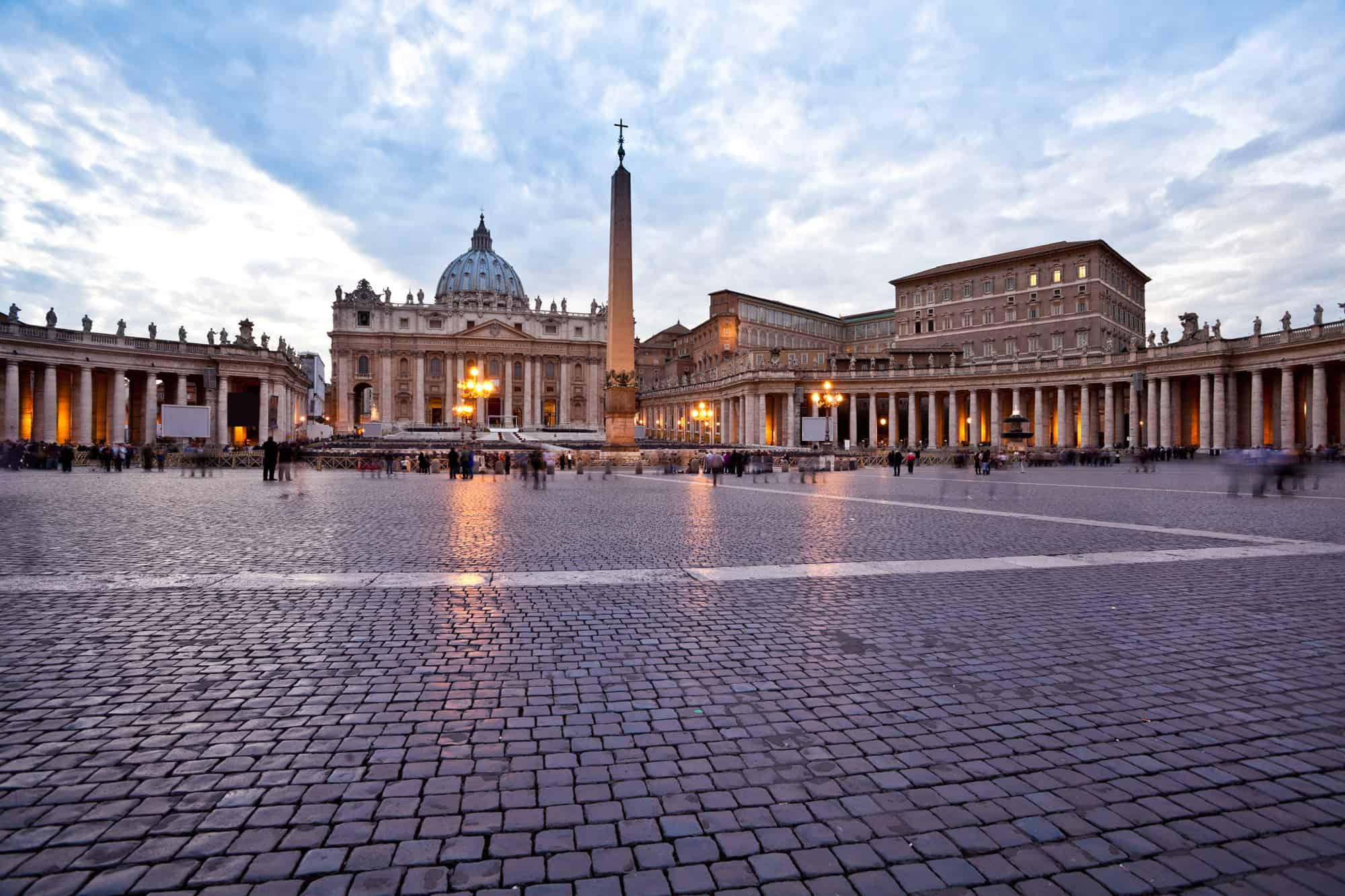 Rome, Night Bike, Highlights, Rome-Night-Bike-Piazza-Di-San-Pietro.