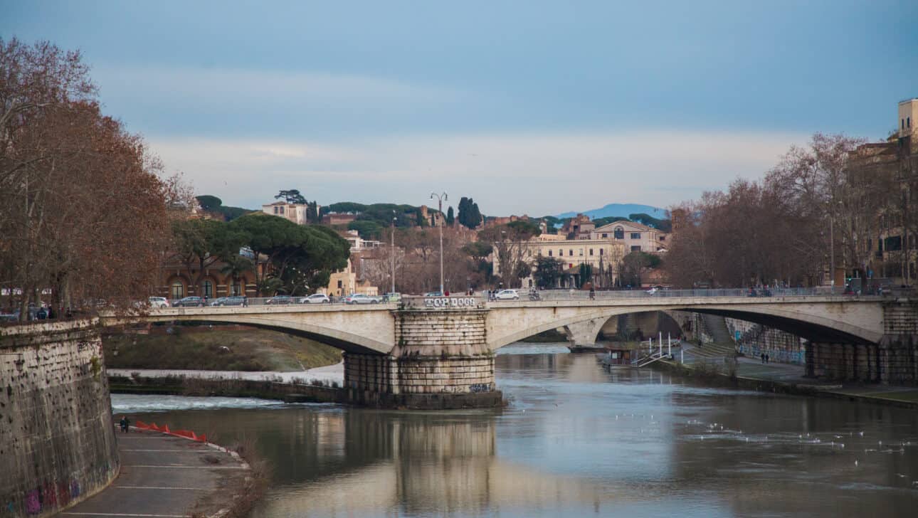 Rome, Night Bike, Highlights, Rome-Night-Bike-Tiber-River.