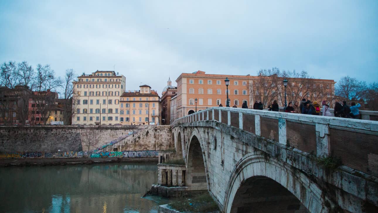 Rome, Private Night Bike, Highlights, Rome-Private-Night-Bike-Tiber-River.