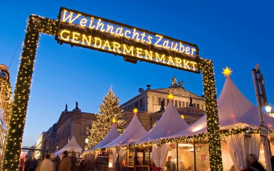 The welcome sign at the Berlin Christmas Market