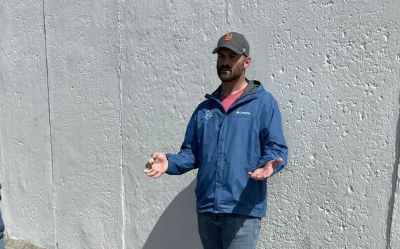 Nate Jones; Berlin tour guide