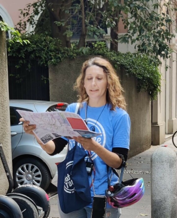 Valentine, Milan Tour Guide