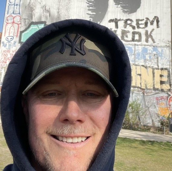 Thor, Berlin Tour Guide